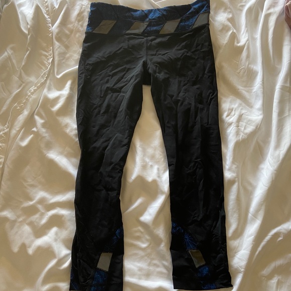 LULULEMON LEGGINGS - Picture 1 of 3